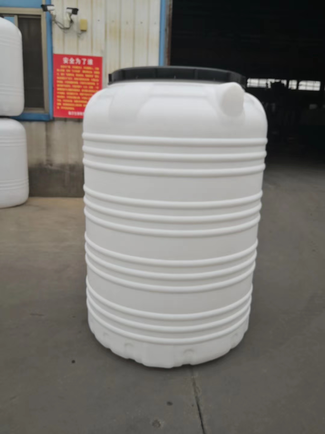 1噸塑料桶，1噸塑料水塔